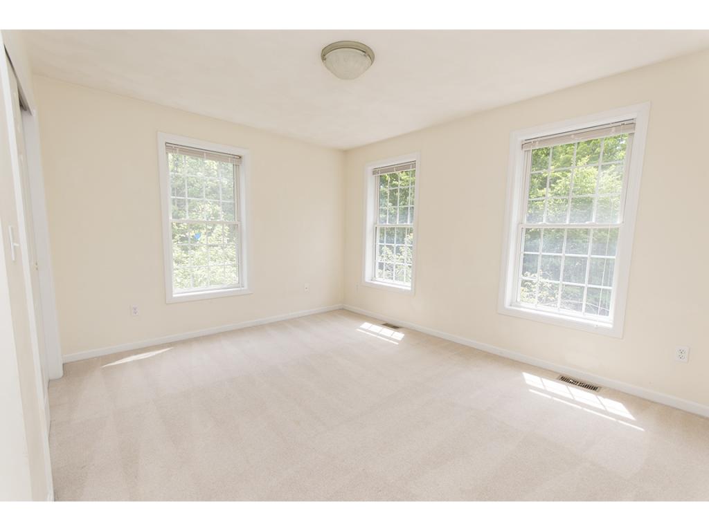 57 Tenney Road Sandown, NH 03873 - Photo 23 of 34