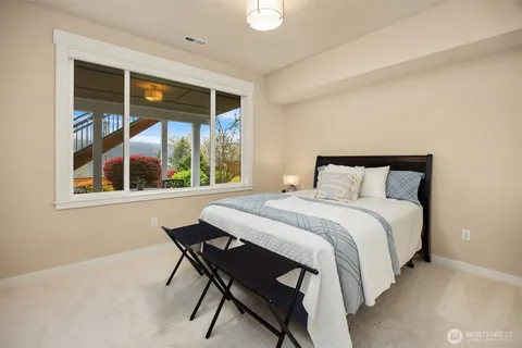 $2,248,000 | 3825 201st Court Southeast, Sammamish, WA 98075