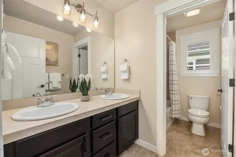 $2,248,000 | 3825 201st Court Southeast, Sammamish, WA 98075