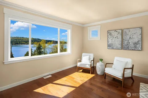 $2,248,000 | 3825 201st Court Southeast, Sammamish, WA 98075