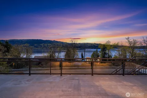 $2,248,000 | 3825 201st Court Southeast, Sammamish, WA 98075