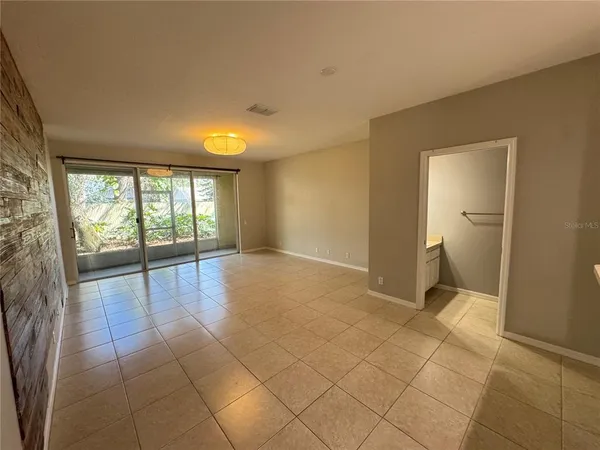 $2,200 | 14923 Salamander Place, Tampa, FL 33625