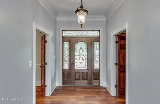 $1,499,000 | 123 Lakeshire Cove, Canton, MS 39046