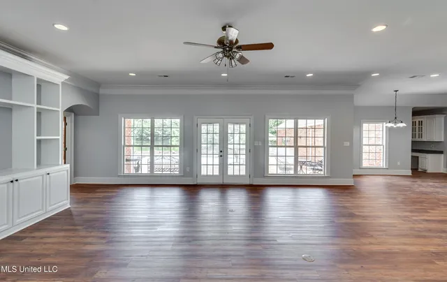 $1,499,000 | 123 Lakeshire Cove, Canton, MS 39046