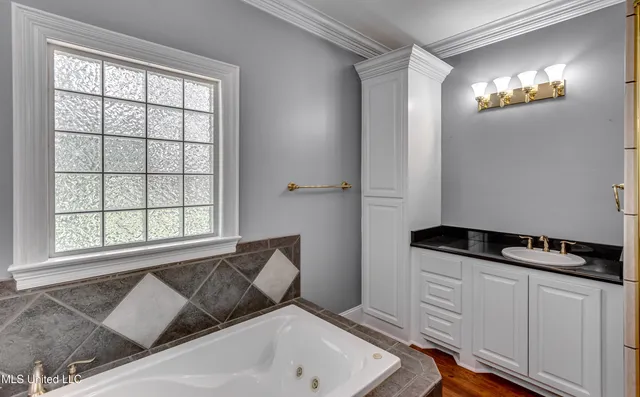 $1,499,000 | 123 Lakeshire Cove, Canton, MS 39046