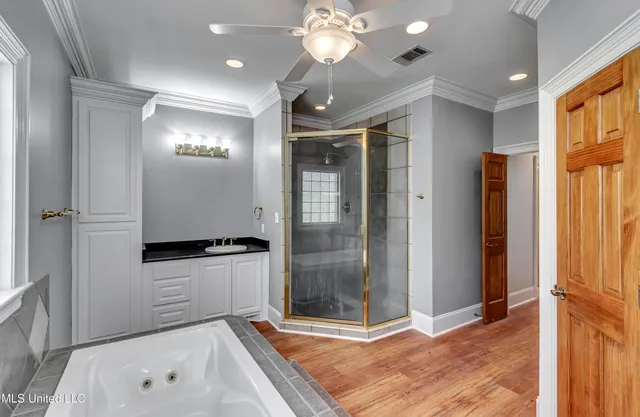 $1,499,000 | 123 Lakeshire Cove, Canton, MS 39046