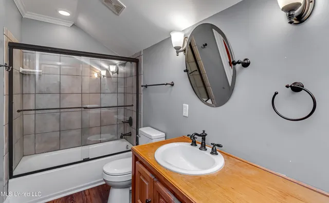 $1,499,000 | 123 Lakeshire Cove, Canton, MS 39046