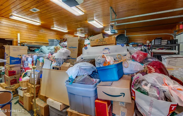 $1,499,000 | 123 Lakeshire Cove, Canton, MS 39046