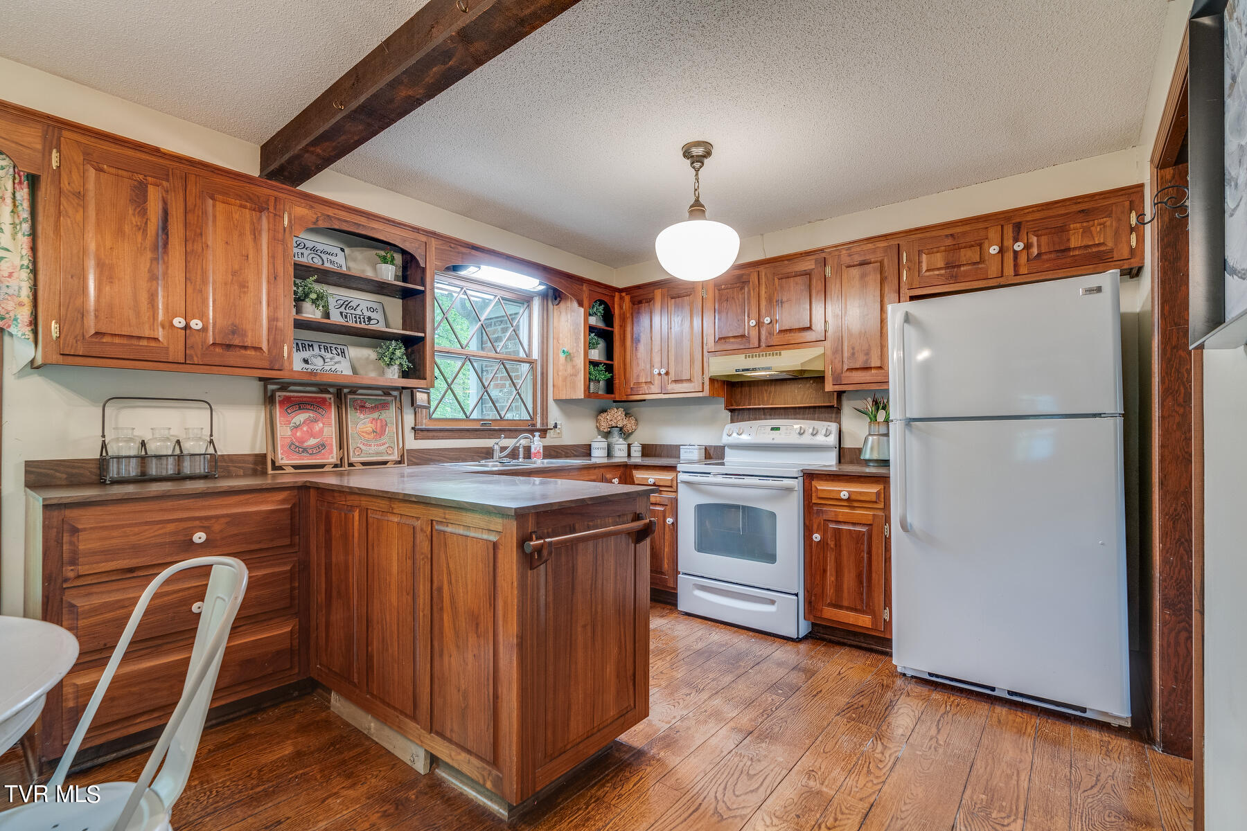 539 Beech Forest Road Bristol, TN 37620 - Photo 14 of 71 014