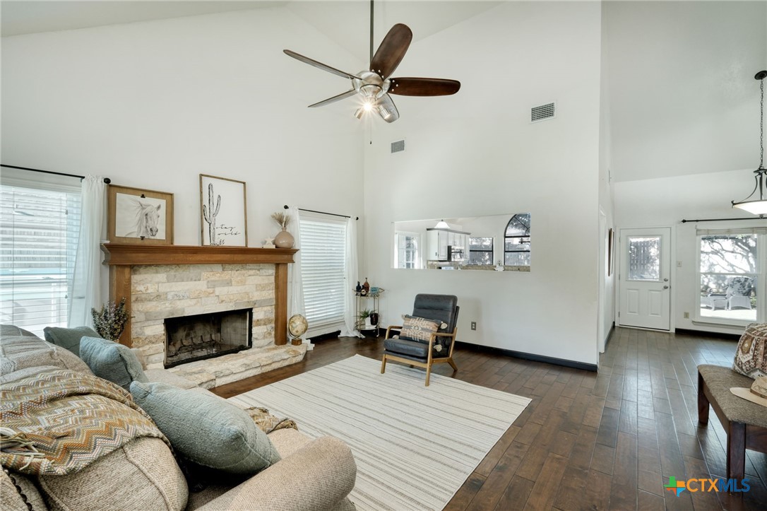 3403 Northwest Boulevard Georgetown, TX 78628 - Photo 4 of 28 a living room with furniture and a fireplace