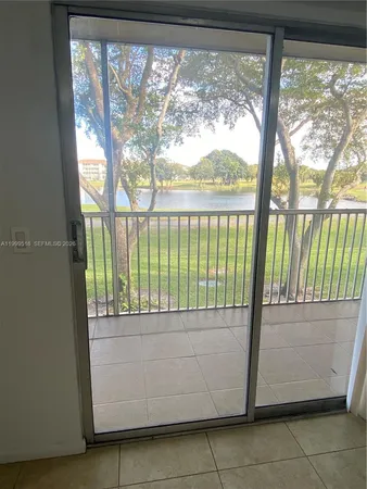 $1,550 | 301 Southwest 135th Avenue, Unit 209C, Pembroke Pines, FL 33027