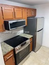 $1,550 | 301 Southwest 135th Avenue, Unit 209C, Pembroke Pines, FL 33027