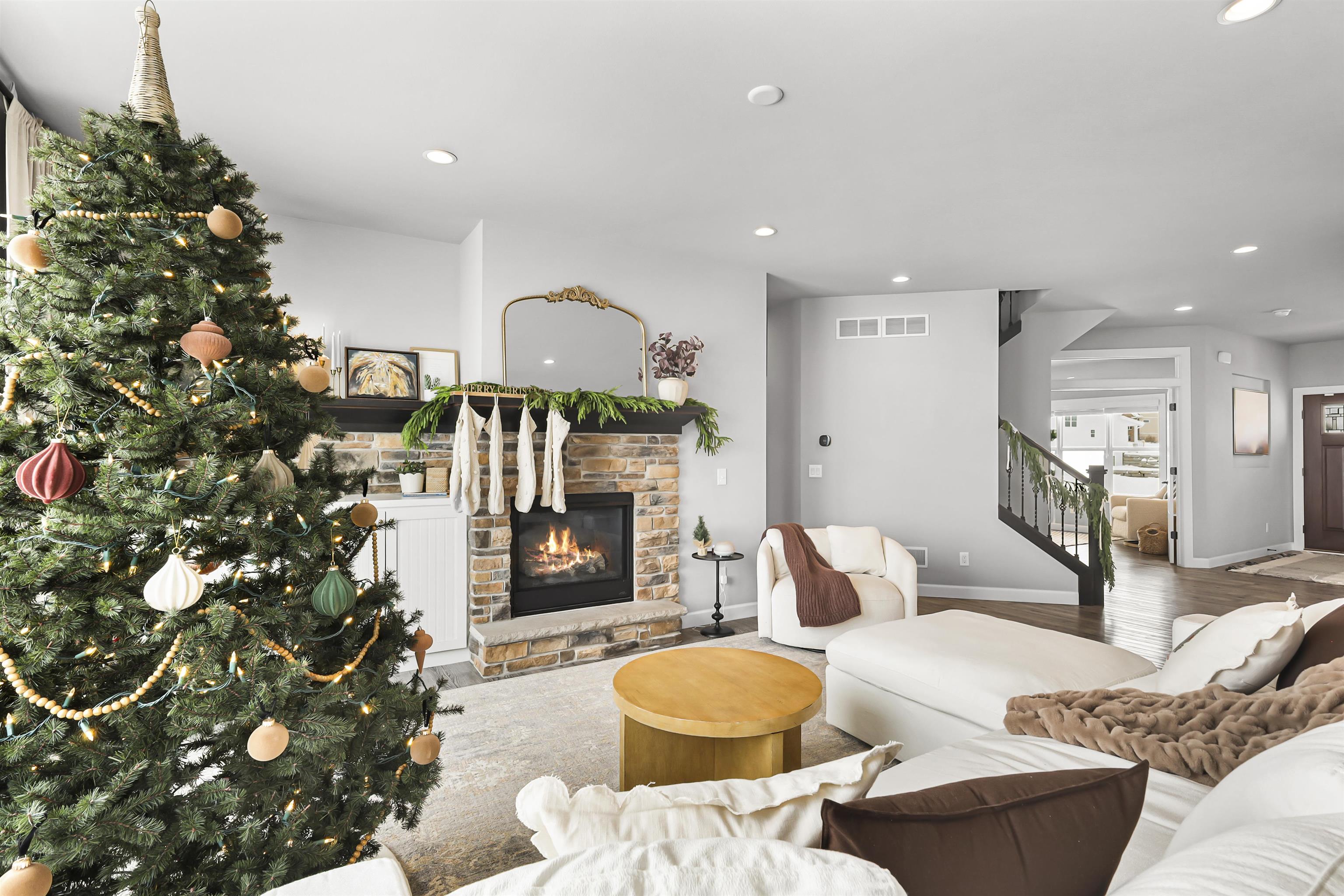 150 Jwana Circle Oregon, WI 53575 - Photo 11 of 48