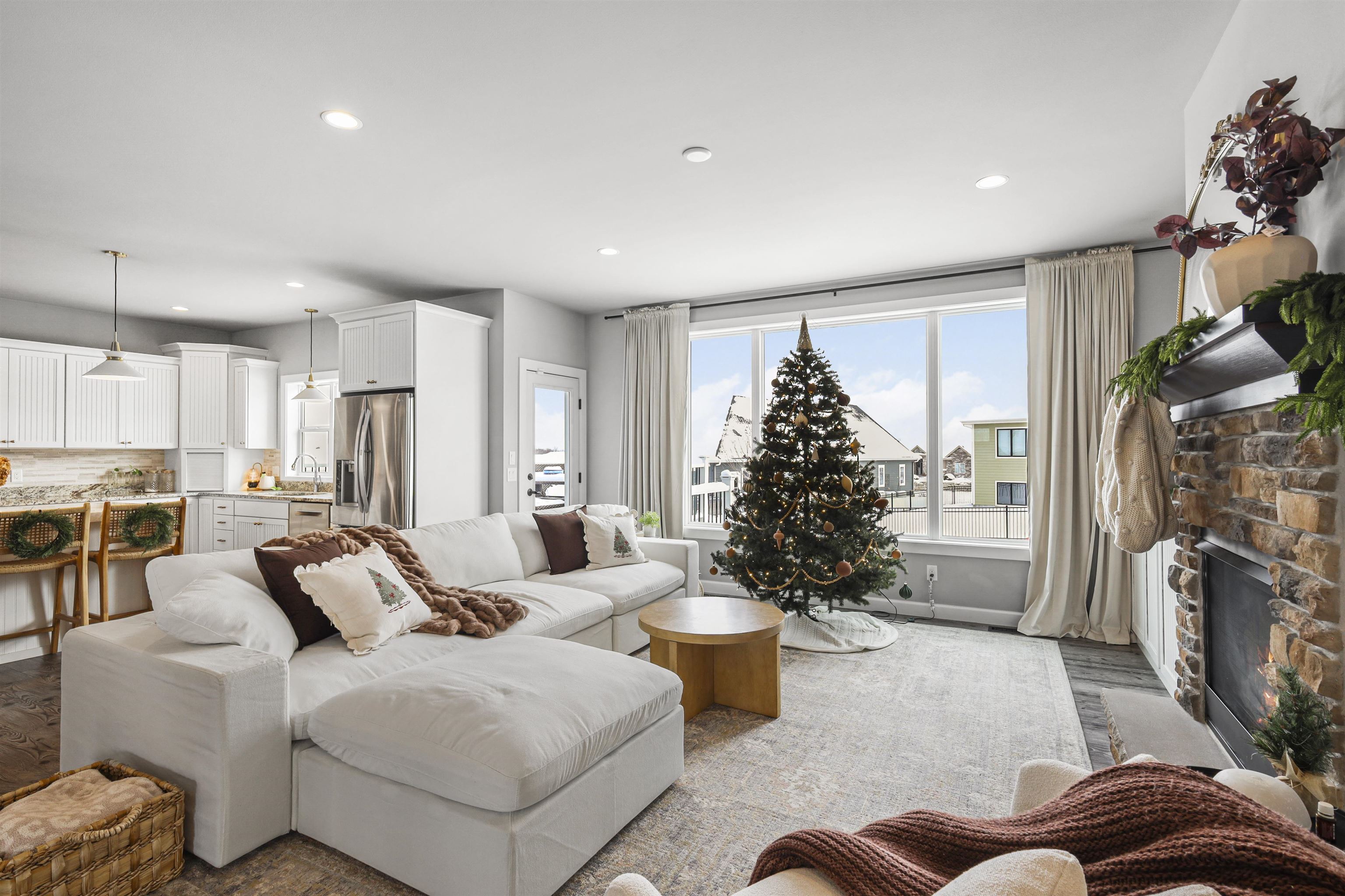 150 Jwana Circle Oregon, WI 53575 - Photo 10 of 48