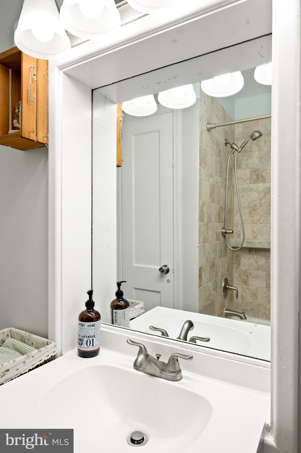 2707 Randolph Road Silver Spring, MD 20902 - Photo 18 of 33 Bathroom (alt view)