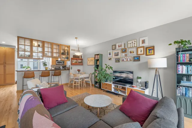 $389,900 | 2106 North Commerce Street, Milwaukee, WI 53212