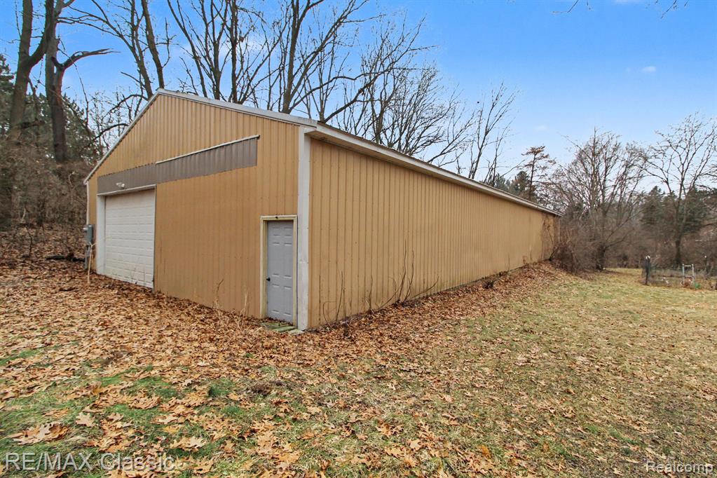 9800 Moon Road Saline, MI 48176 - Photo 26 of 38
