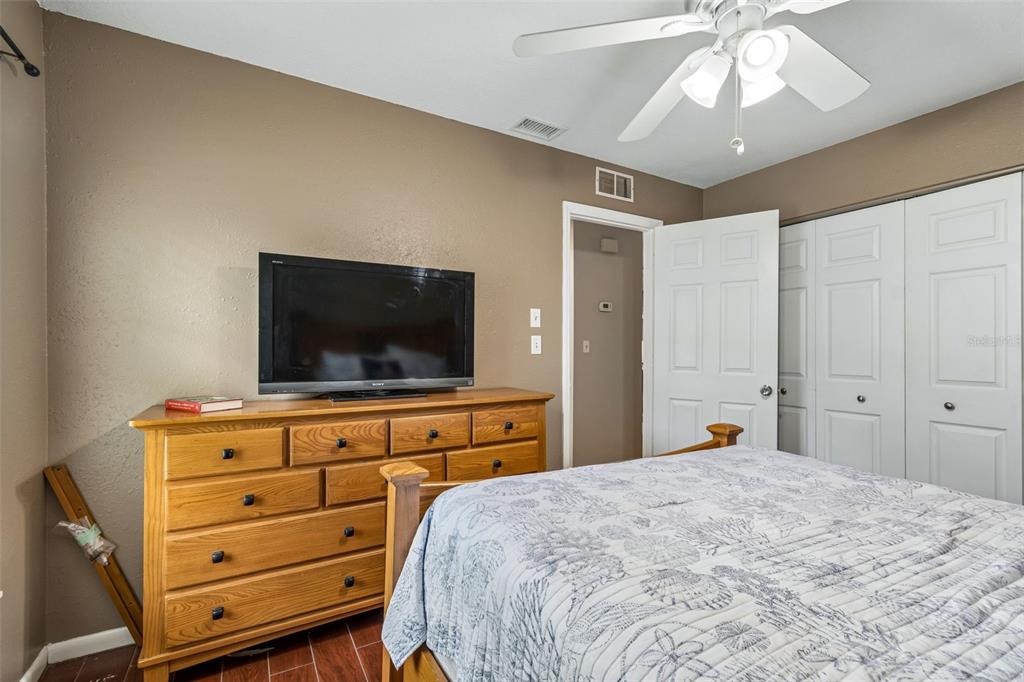 9548 123rd Way Seminole, FL 33772 - Photo 38 of 63
