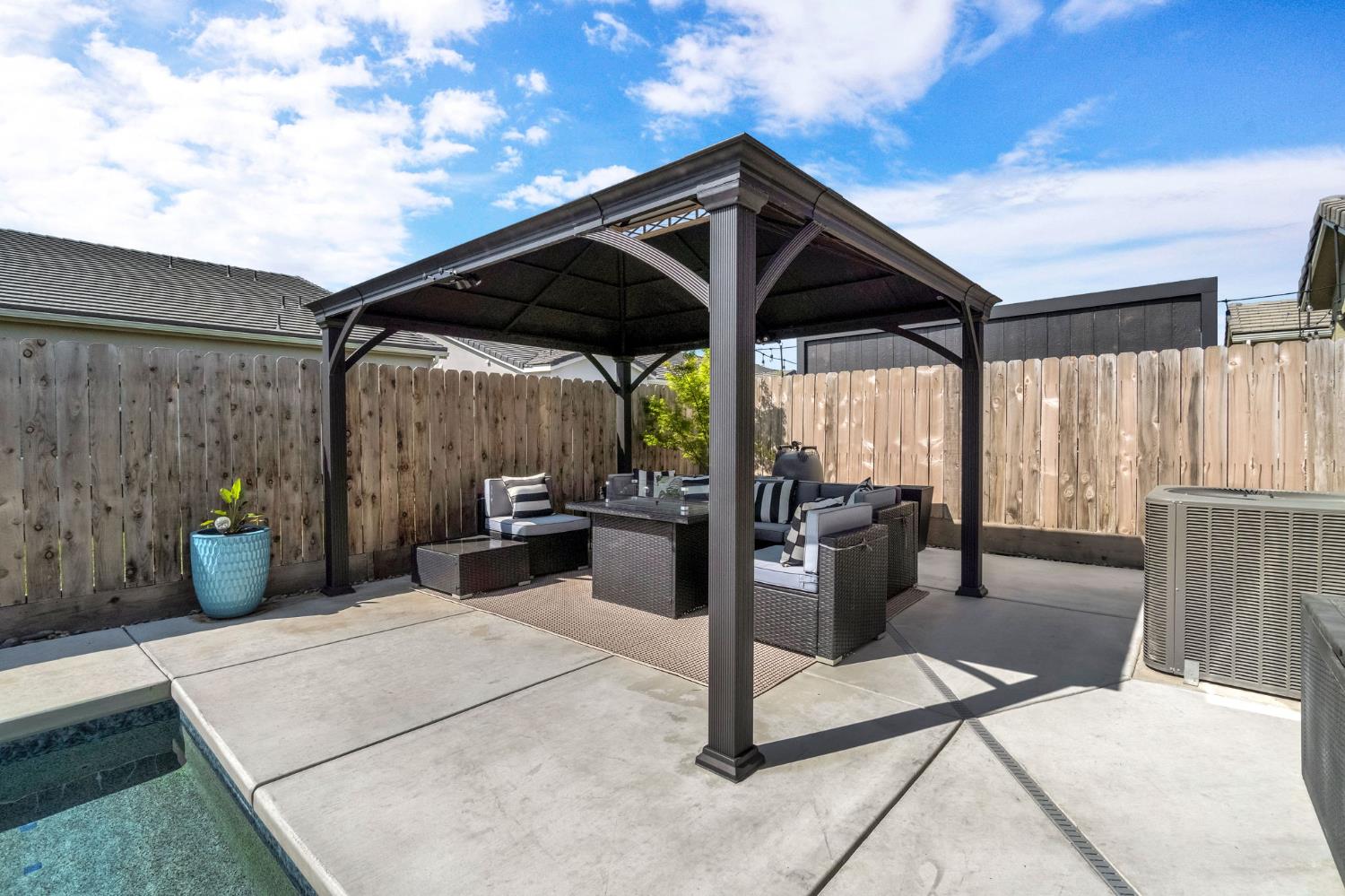 968 Pinnacle Drive Madera, CA 93636 - Photo 8 of 39 a view of an outdoor space