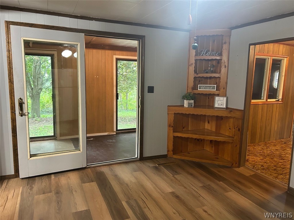 8352 Broadway Road Cattaraugus, NY 14719 - Photo 13 of 32 Gallery Image 13