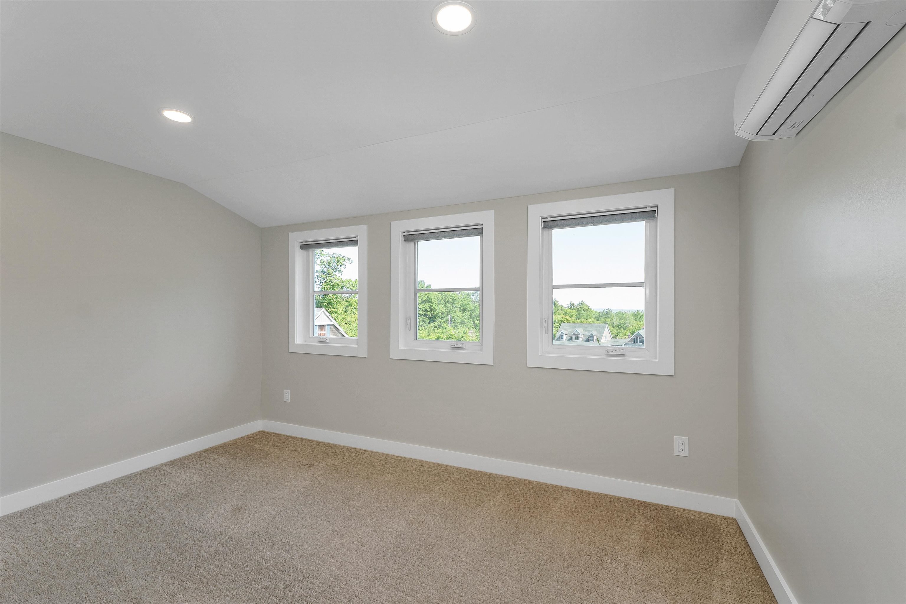 155 Chesley Hill Road Rochester, NH 03839 - Photo 37 of 60