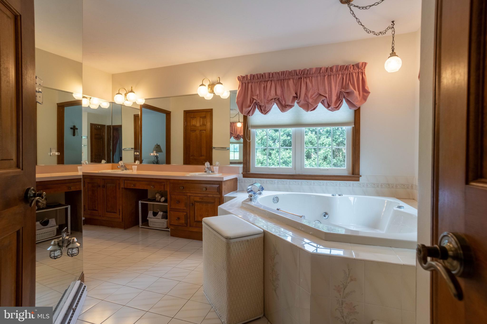 38 Hoffman Road East Berlin, PA 17316 - Photo 14 of 42 Gallery Image 14