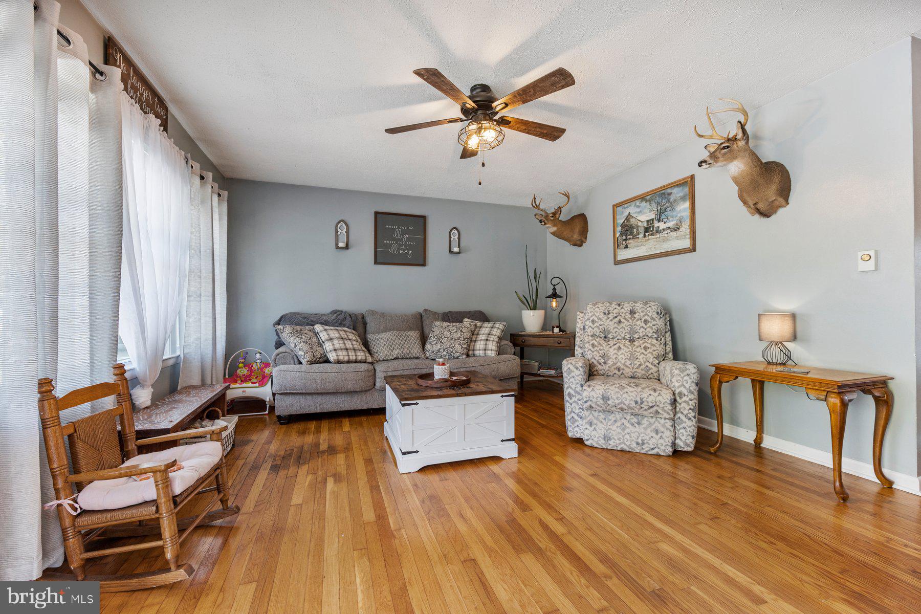 16417 Shinham Road Hagerstown, MD 21740 - Photo 6 of 43 Gallery Image 6