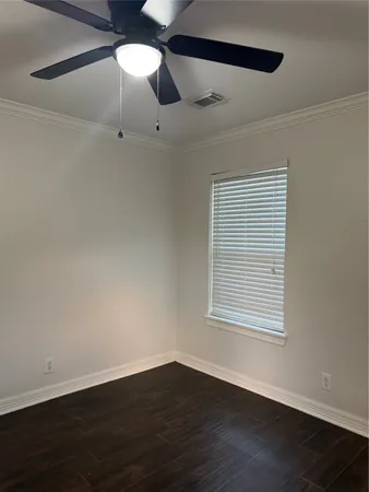 $1,800 | 534 Sulphur Street, Houston, TX 77034