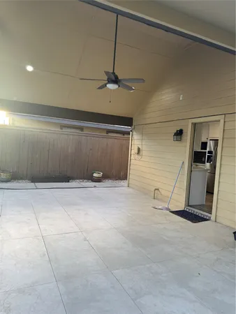 $1,800 | 534 Sulphur Street, Houston, TX 77034