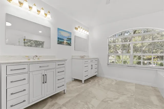 $889,000 | 2328 Warwick Drive, Oldsmar, FL 34677