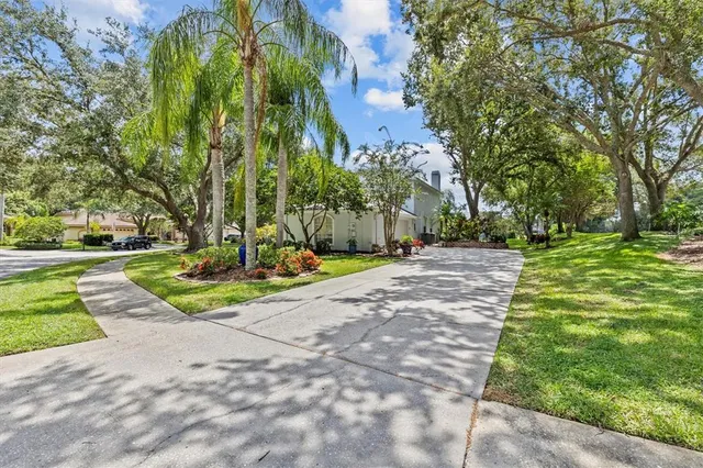 $889,000 | 2328 Warwick Drive, Oldsmar, FL 34677