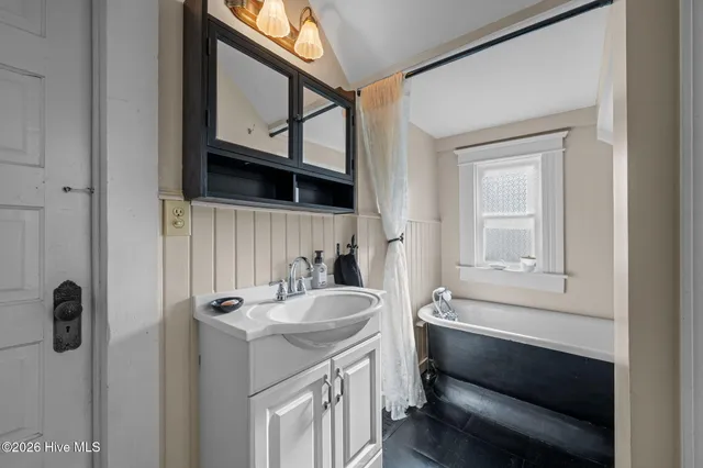 $465,000 | 1223 National Avenue, New Bern, NC 28560