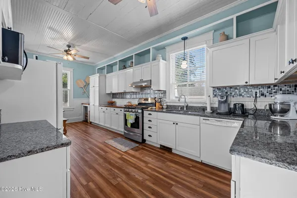 $445,000 | 1223 National Avenue, New Bern, NC 28560