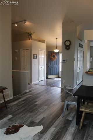 5248 Rondo Way Colorado Springs, CO 80911 - Photo 6 of 31