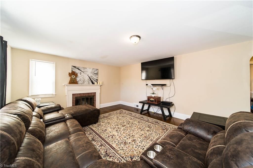 4574 Follansbee Road Winston-Salem, NC 27127 - Photo 4 of 42 Gallery Image 4
