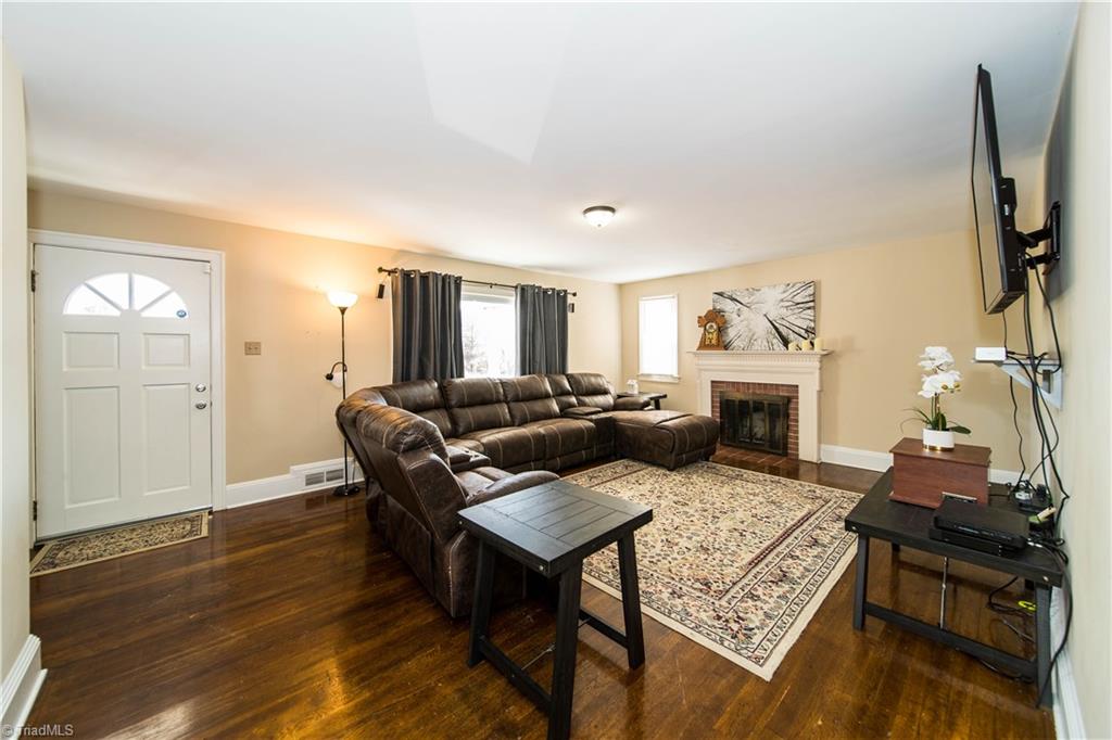 4574 Follansbee Road Winston-Salem, NC 27127 - Photo 5 of 42 Gallery Image 5