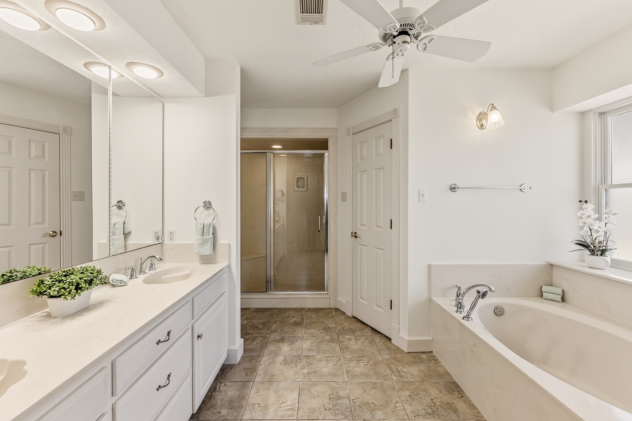 2008 Wickersham Drive Huntsville, TX 77340 - Photo 25 of 44