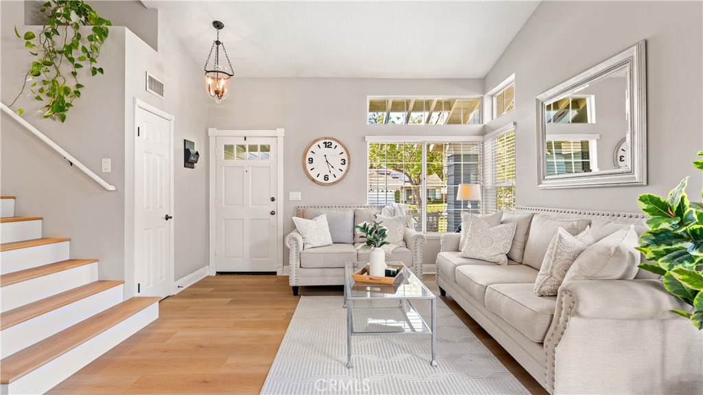 23462 Riversbridge Way Valencia, CA 91354 - Photo 8 of 57