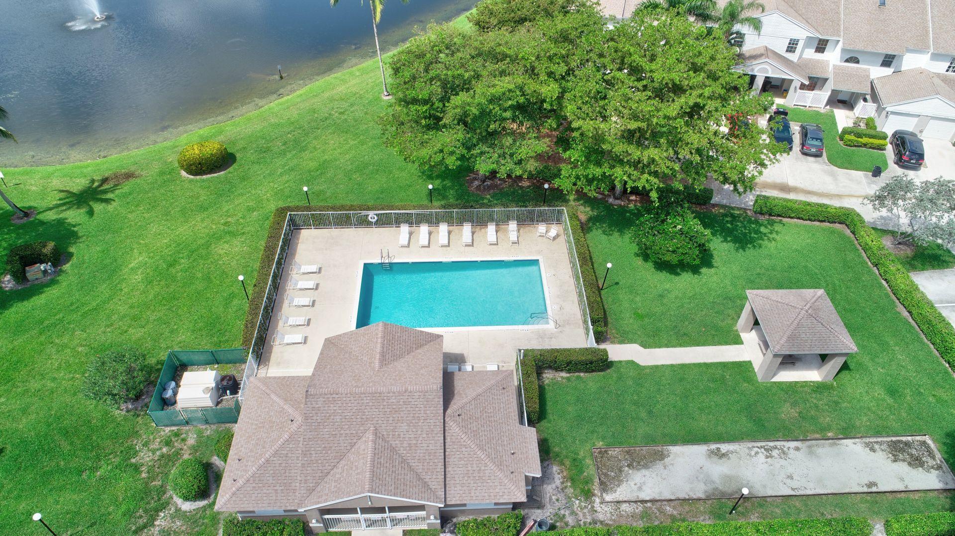 9238 Vineland Court, Unit G Boca Raton, FL 33496 - Photo 37 of 42 an aerial view of a house