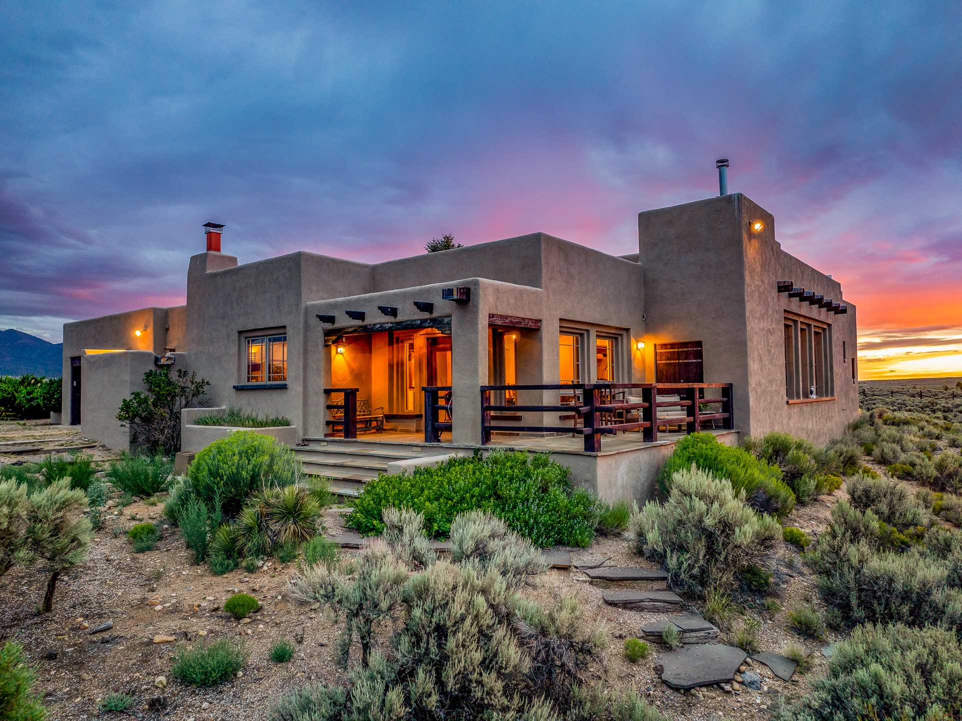 89 Riverbend Road Ranchos de Taos, NM 87557 - Photo 9 of 45