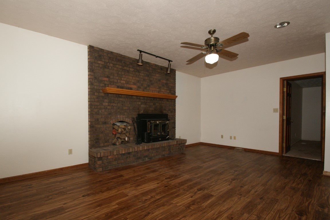 6990 West 700 North Rensselaer, IN 47978 - Photo 4 of 36