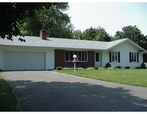 19 Old Barn Road West Springfield, MA 01089 - Photo 1 of 14 Gallery Image 1