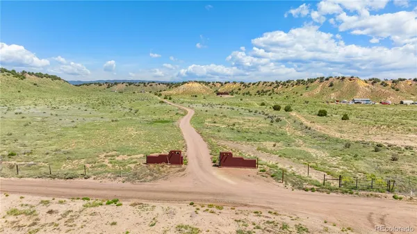 $894,500 | 507 Van Egmond Drive, Penrose, CO 81240