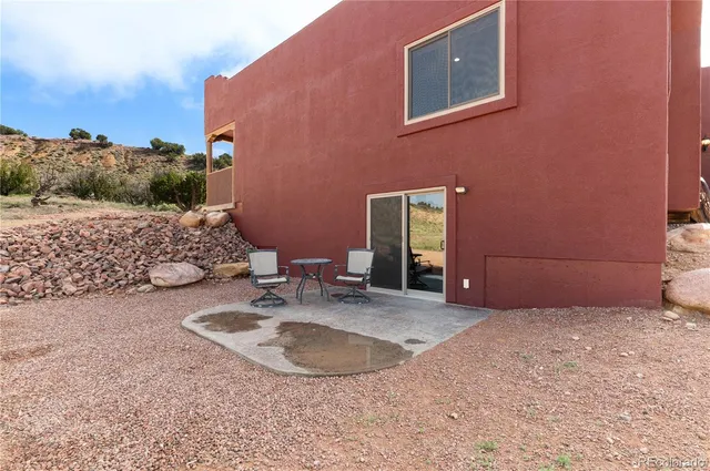 $969,900 | 507 Van Egmond Drive, Penrose, CO 81240