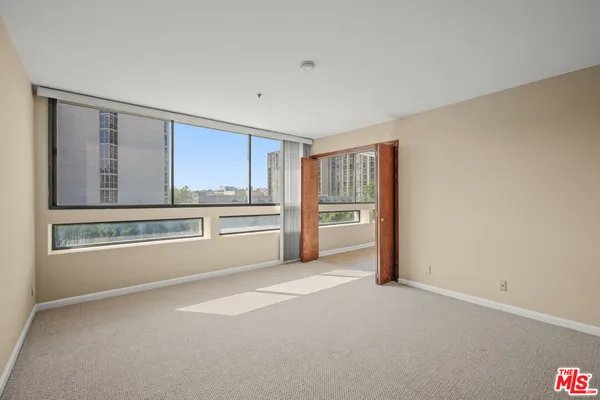 $3,200 | 880 West 1st Street, Unit 304, Los Angeles, CA 90012