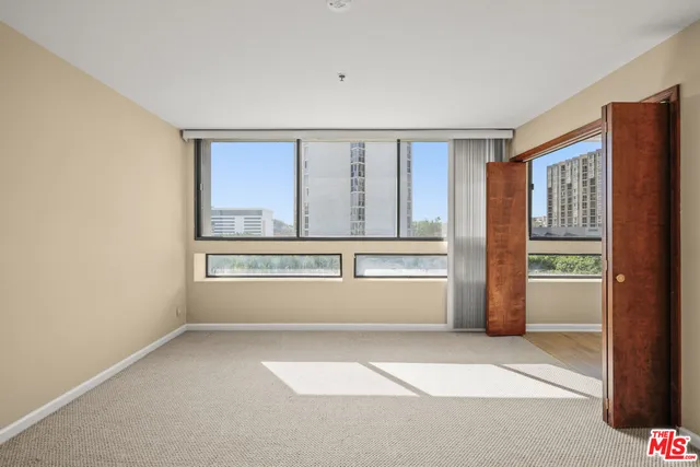 $3,200 | 880 West 1st Street, Unit 304, Los Angeles, CA 90012