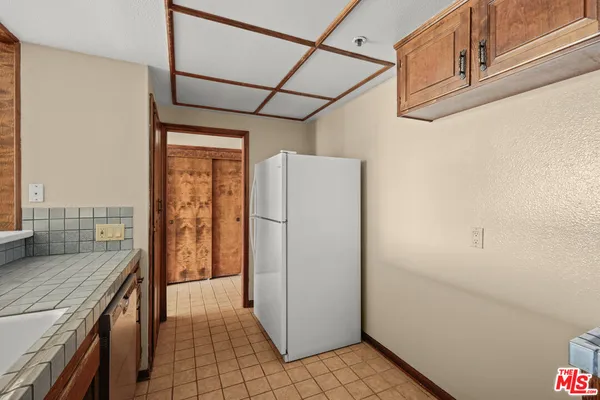 $3,200 | 880 West 1st Street, Unit 304, Los Angeles, CA 90012