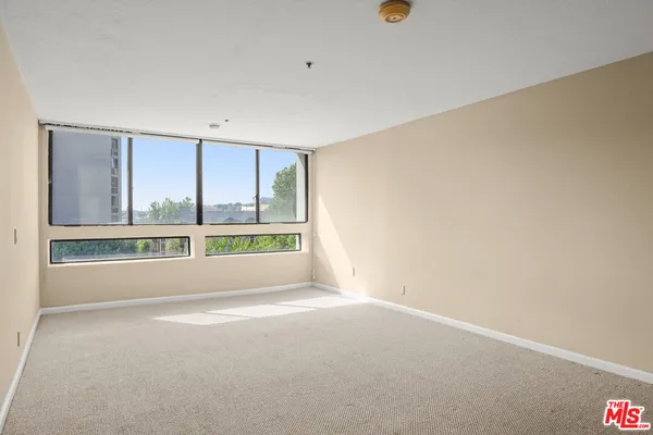 $3,200 | 880 West 1st Street, Unit 304, Los Angeles, CA 90012