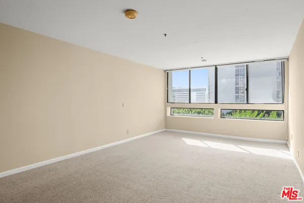 $3,200 | 880 West 1st Street, Unit 304, Los Angeles, CA 90012