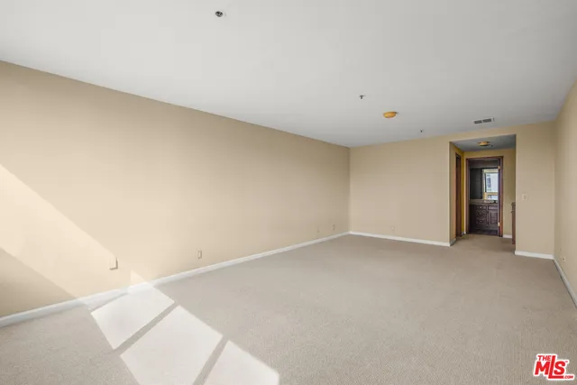 $3,200 | 880 West 1st Street, Unit 304, Los Angeles, CA 90012